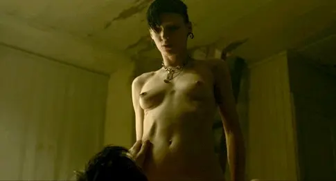 ROONEY MARA - YUMMY!