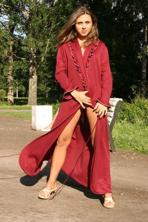 Hot public nude robe teen