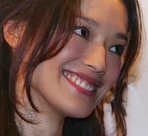 Shu Qi -4/76 -5'6''- 32B-34-35''- 120lbs - 7-Shoe, Asian Cunnilingus! - Yum! Yum!