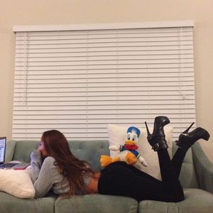 surfing the net dressed like a minx