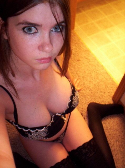 >>> Follow the Hottest Selfies Online!
>>>...