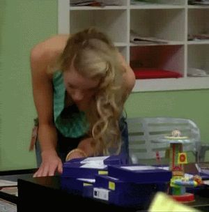 photo Katrina Bowden-30 Rock 001.gif