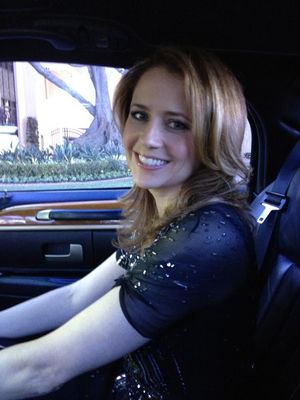 Jenna Fischer -3/72 -5'5''- 34C-25-34''- 125lbs - 8-Shoe, Sweet Face Cunnilingus! - Yum! Yum!