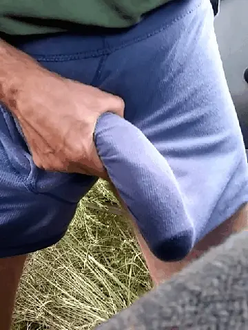 Goosepickle > Giant Cock !!!