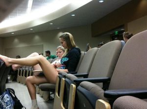 Some people pay attention to the lecture