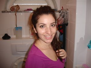 Italian Wife Chiara from Ottawa