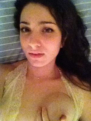 Italian Wife Chiara from Ottawa