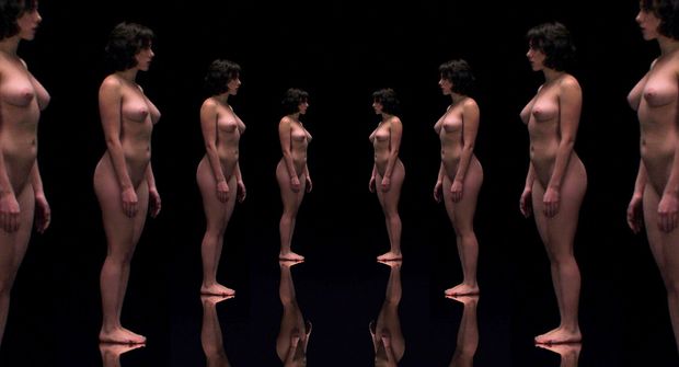 Scarlett Johansson naked