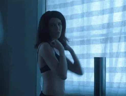Lauren Graham -3/67 -5'9''- 36-26-36''- 34B-Bra - 140lbs -8-Shoe, Hawaii Cunnilingus! - Yum! Yum!