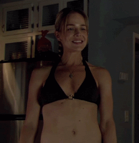 Julie Benz -5/72 -5'4''- 34C-24-34''- 117lbs - 8-Shoe, Favorite Babe Cunnilingus! - Yum! Yum!