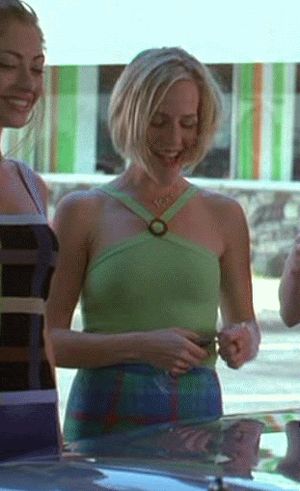 Julie Benz -5/72 -5'4''- 34C-24-34''- 117lbs - 8-Shoe, Favorite Babe Cunnilingus! - Yum! Yum!