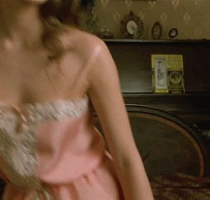 Milla Jovovich -12/75 -5'9''- 33-24-34''- 32A-Bra - 120lbs - 9-Shoe, Ukraine Babe Cunnilingus! - Yum! Yum!