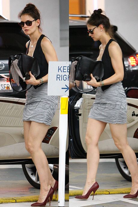 Katie Holmes -12/78 -5'9''- 34-24-34''- 32B-Bra - 121lbs -10-Shoe, Beautiful Legs Cunnilingus! - Yum! Yum!