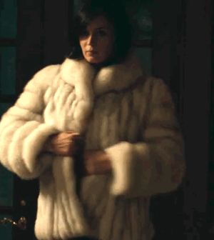 Emily Blunt -2/83 -5'7''- UK Sweetheart - Yummy!