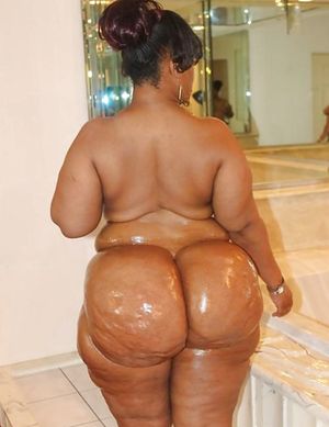 Humongous Creamy Chocolate Culo