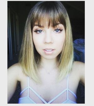 jennette mccurdy sexy body