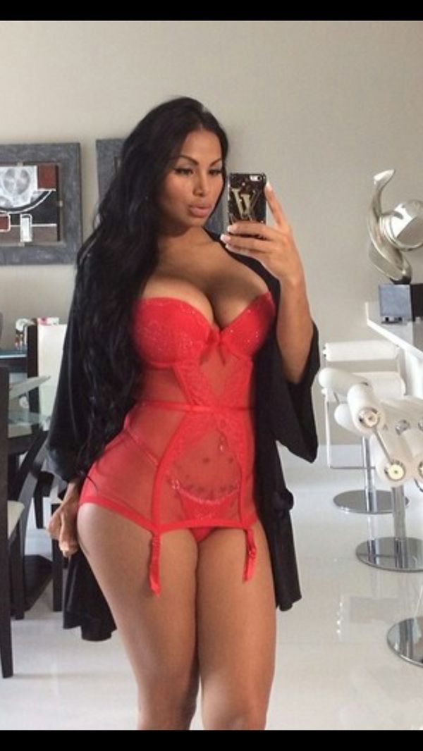 Huge tits selfie