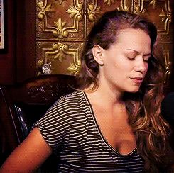 similar Pili o friend bethany joy lenz cheerleaders te voy a chupar? 1 polla! SOURCE gif actress TV