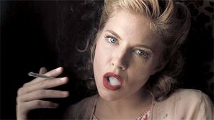 Sienna Miller -12/81 -5'5''- 34-25-35''- 32B-Bra - 115lbs - 8-Shoe, Smoken Cunnilingus! -Yum! Yum!