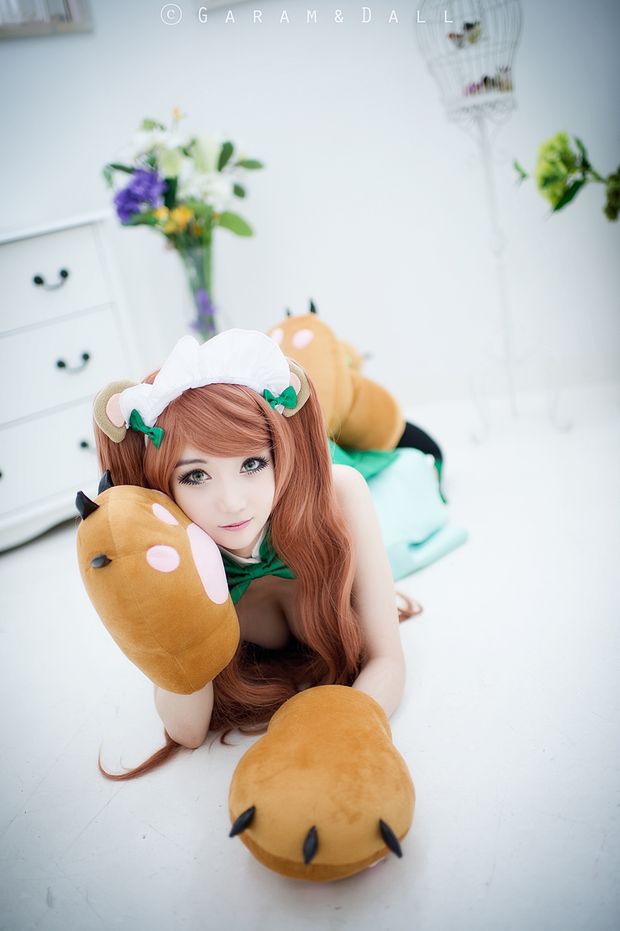 Airi as Yuri Kuma Arashi