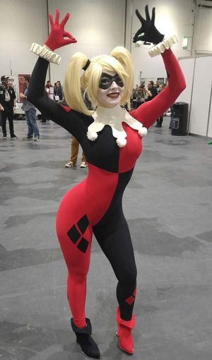 Enji Night as Harley Quinn / via