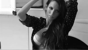 Genesis Rodriguez -7/87 -5'6''- 34-24-34''- 34D-Bra - 115lbs - 9-Shoe, Super Hot Cunnilingus! - Yum! Yum!