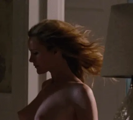 Leslie Mann -3/72 -5'5''- 34-25-34''- 34B-Bra - 125lbs - 8-Shoe, Sweet MILF Tits - Yum! Yum!