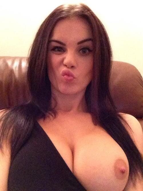 Skrew face titty