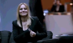 Kristen Bell -7/80 -5'1''- 32B-23-34''- 112lbs - 6-Shoe, "House Of Lies" Cunnilingus! - Yum! Yum!