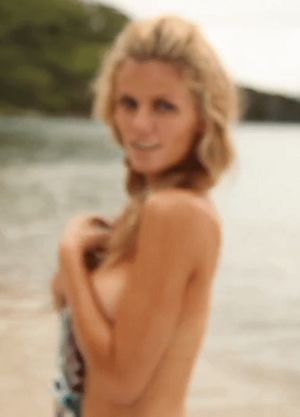 Brooklyn-Decker -4/87 -5'9''- Naturally Sweet.....