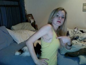 Laura Wiggins -8/85 -5'1''- 34-23-33''- 95lbs - 6-Shoe, Sexy Cute, Cunnilingus! - Yum! Yum!