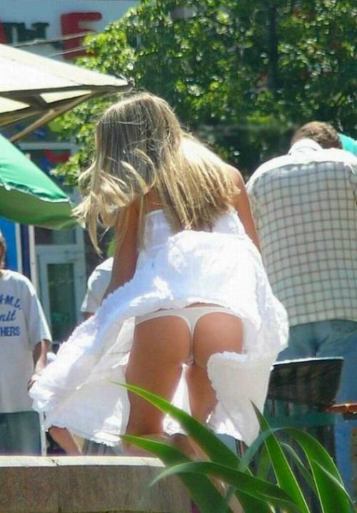voyeurcandid:

itsshadowuniverse: