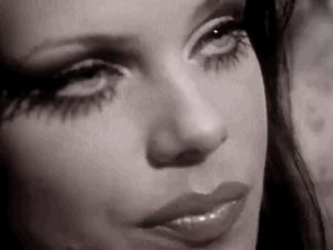 Debi Mazar -8/64 -5'5''- 34-26-35''- 34B-Bra - 121lbs - 7-Shoe, Love Her, Kiss Kiss, Yum Yum!