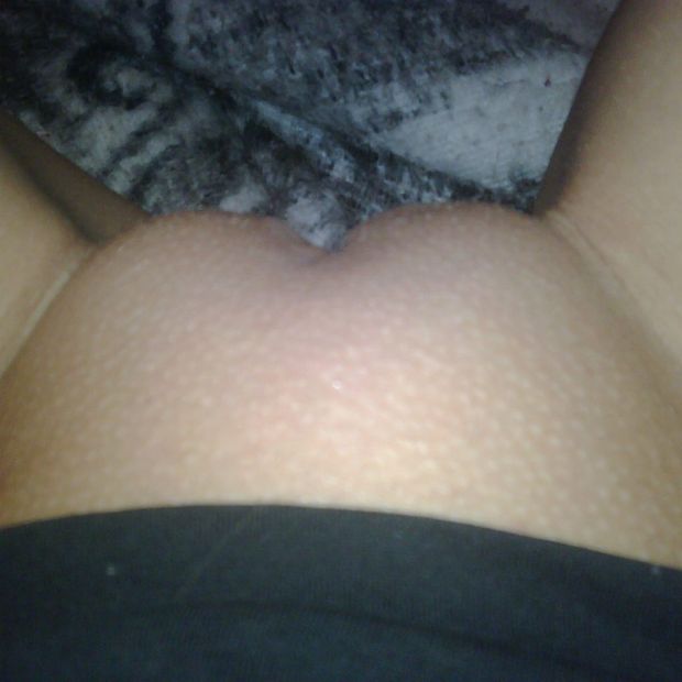 Great POV Cameltoe Pussy Selfie