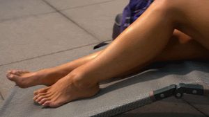 Janet Montgomery -10/85 -5'6''- 34-25-35''- 32B-Bra - 127lbs - 8-Shoe, Extremely Hot, Cunnilingus! -Yum! Yum!