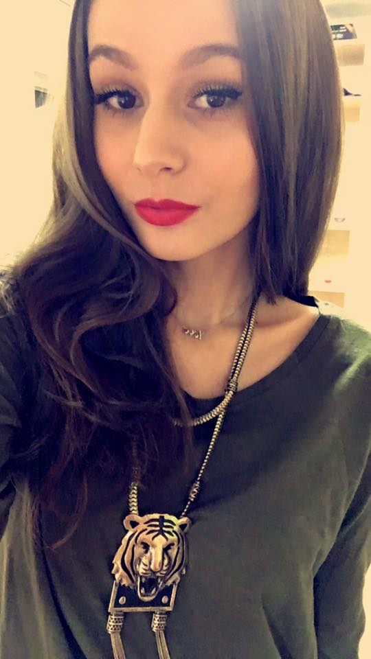 Paula - Red Lips