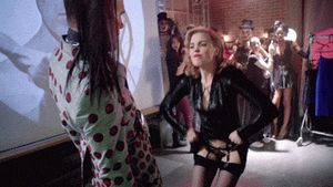 Melissa George -8/76 -5'7''- 34-24-34''- 34B-Bra -124lbs - 8-Shoe, Australian Cunnilingus! -Yum! Yum!