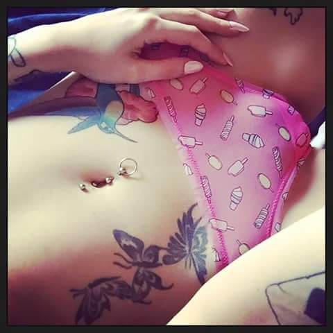 Hot teen (18+) novice in a amazing novice g-string pic