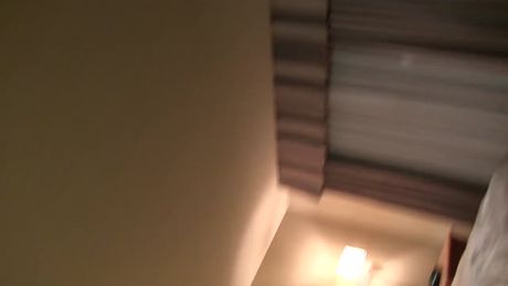 Amateur couple makes a sex tape