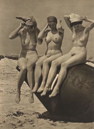 Nude swimming 1930s
