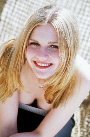 teach this nerdy blonde how to get face fucked and facialed