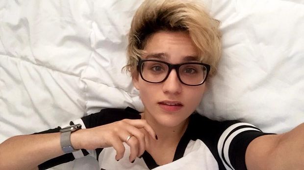 Bex Taylor Klaus 21