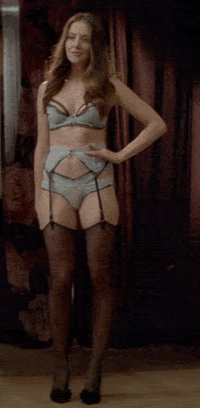 Alison Brie -12/82 -5'3''- 34-24-35''- 32C-Bra - 110lbs -7-Shoe, Hot Body, Hot Cunnilingus! -Yum! Yum!
