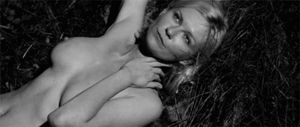 Kirsten Dunst -4/82 -5'7''- 35-25-34''- 32C-Bra -120lbs - 8-Shoe, Totally Hot Body, Cunnilinus! -Yum! Yum!