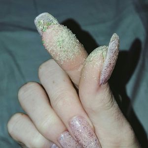 Ladies...Get Those Fingers Sticky One Way or Another ;) !!!