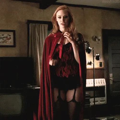 Deborah Ann Woll -2/85 -5'10''- "True Blood"- Hot Fanger, Tall Sweet Fuck.....