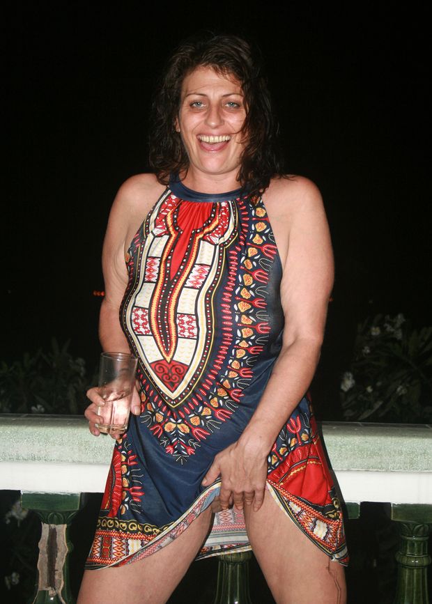 Mel from Australia 34