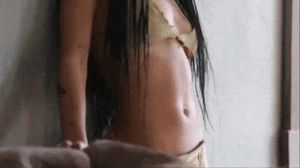 Zoe Kravitz -12/88 -5'2''- 34-25-35''-32B-Bra -112lbs -6-Shoe, Sweet Pitite Cunnilingus! -Yum! Yum!