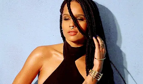 Zoe Kravitz -12/88 -5'2''- 34-25-35''-32B-Bra -112lbs -6-Shoe, Sweet Pitite Cunnilingus! -Yum! Yum!