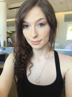 Kitty-Lynn: I’m about to board my flight to Kansas!